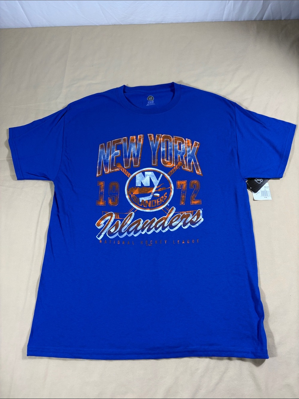 New York Islanders NHL Royal Blue Graphic Tee Shirt Vintage 1972 Men's Large NWT